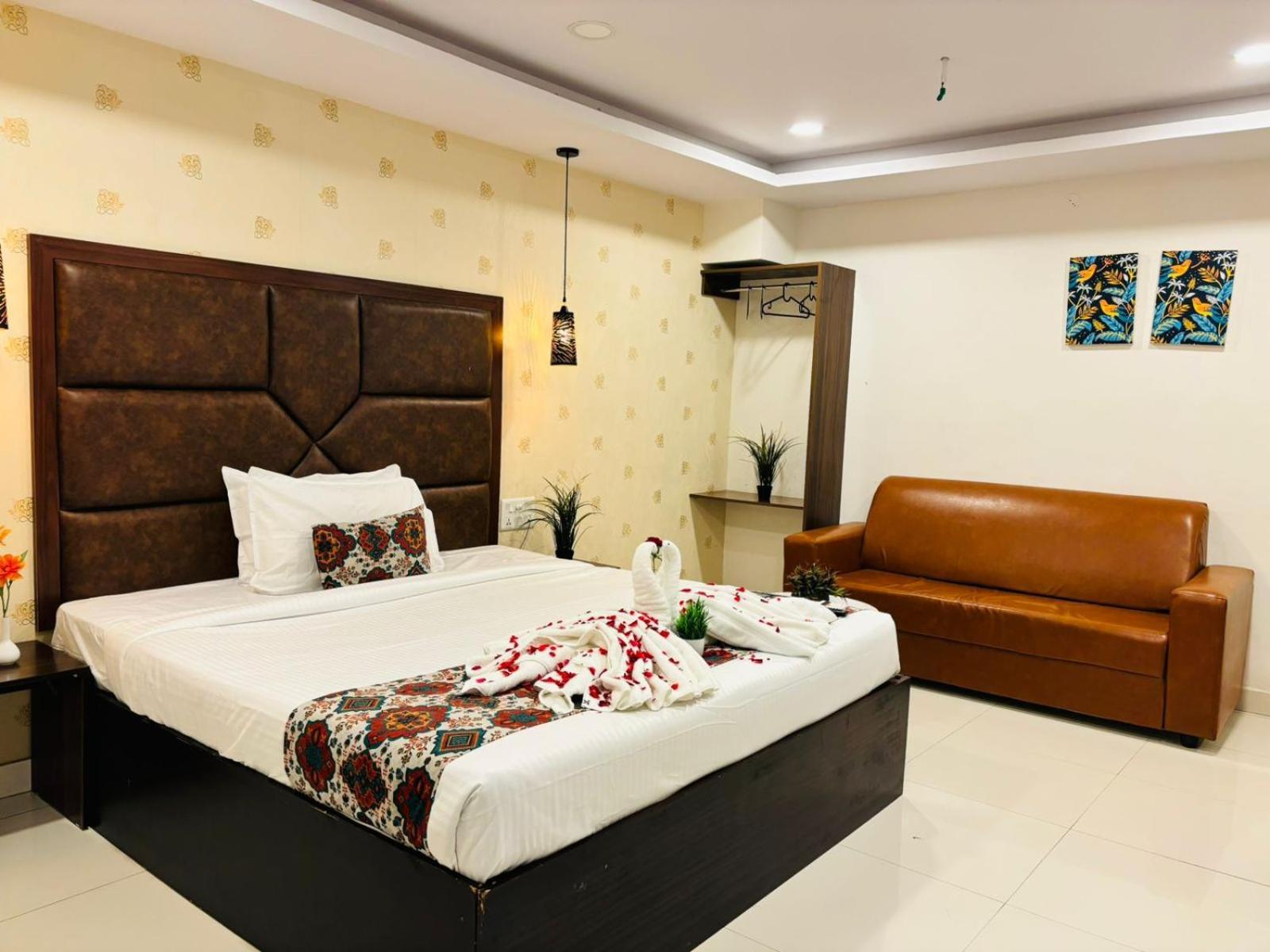 Hotel Oak By Signature Airport Zone Hyderabad Shamshabad Exterior photo